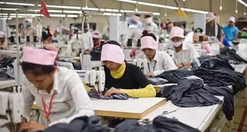 五个月倒闭十二家成衣厂，老板失联背后 产业寒冬与清算困境